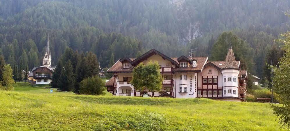 Albergo Conturina Alba di Canazei Exterior photo